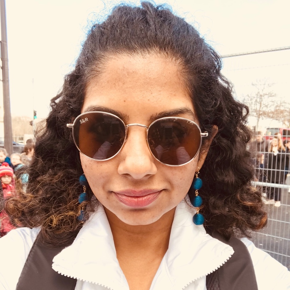 Meet your Posher, Swetha